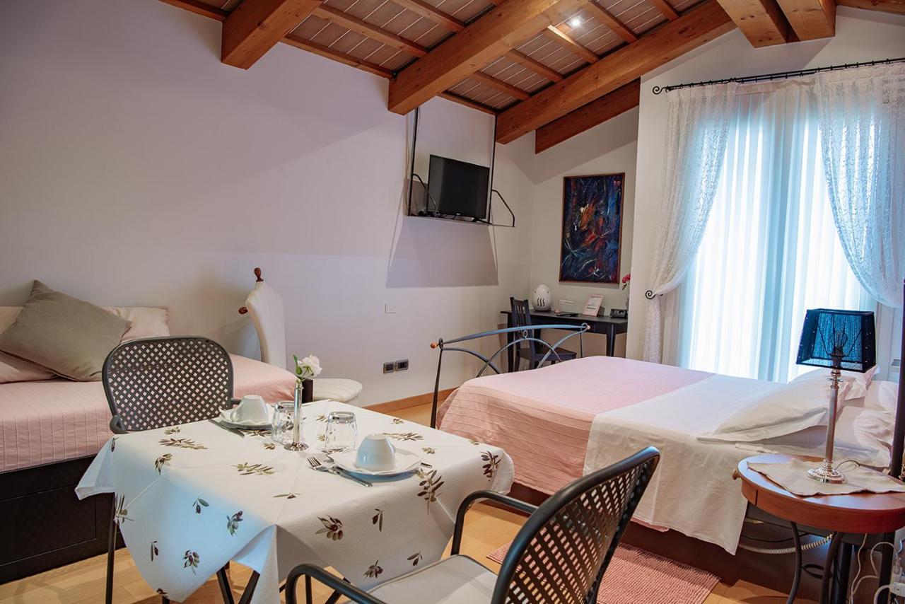 Rosa Del Grappa Bed and Breakfast Εξωτερικό φωτογραφία